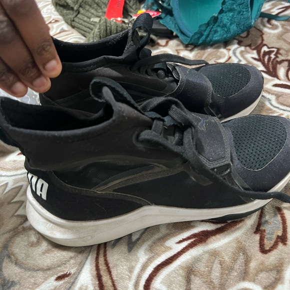 Puma Trainers Size 8 - Picture 4 of 4